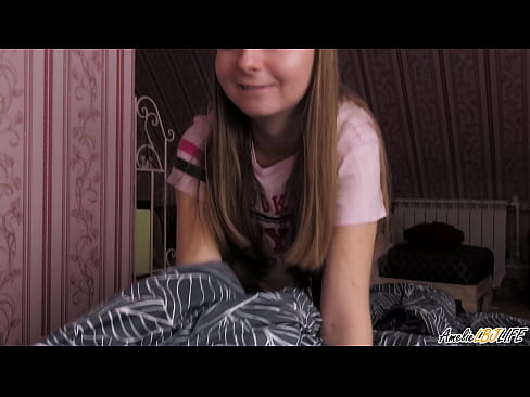 ❤️ Blondie Suĉas sian BFF-on Profunde kaj Akiras Cum En Ŝia Buŝo ❤️ Seksofilmeto ĉe eo.porn-tub-sexer.ru ❤